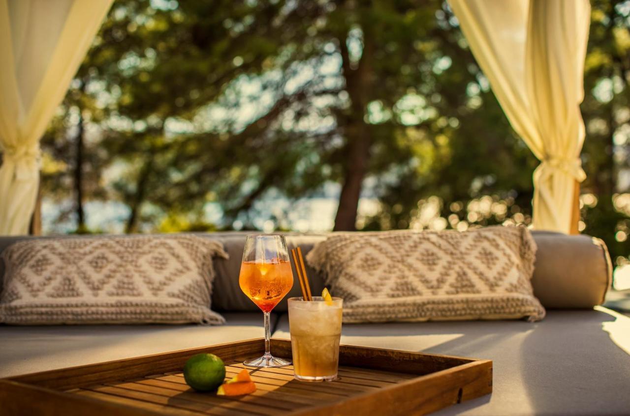 Places Hvar Hotel By Valamar 斯塔里格勒 外观 照片