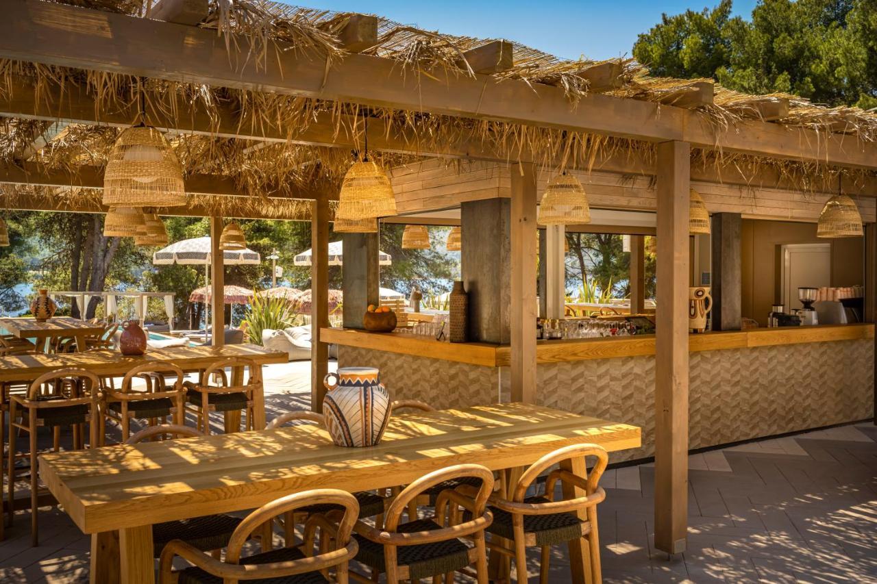 Places Hvar Hotel By Valamar 斯塔里格勒 外观 照片