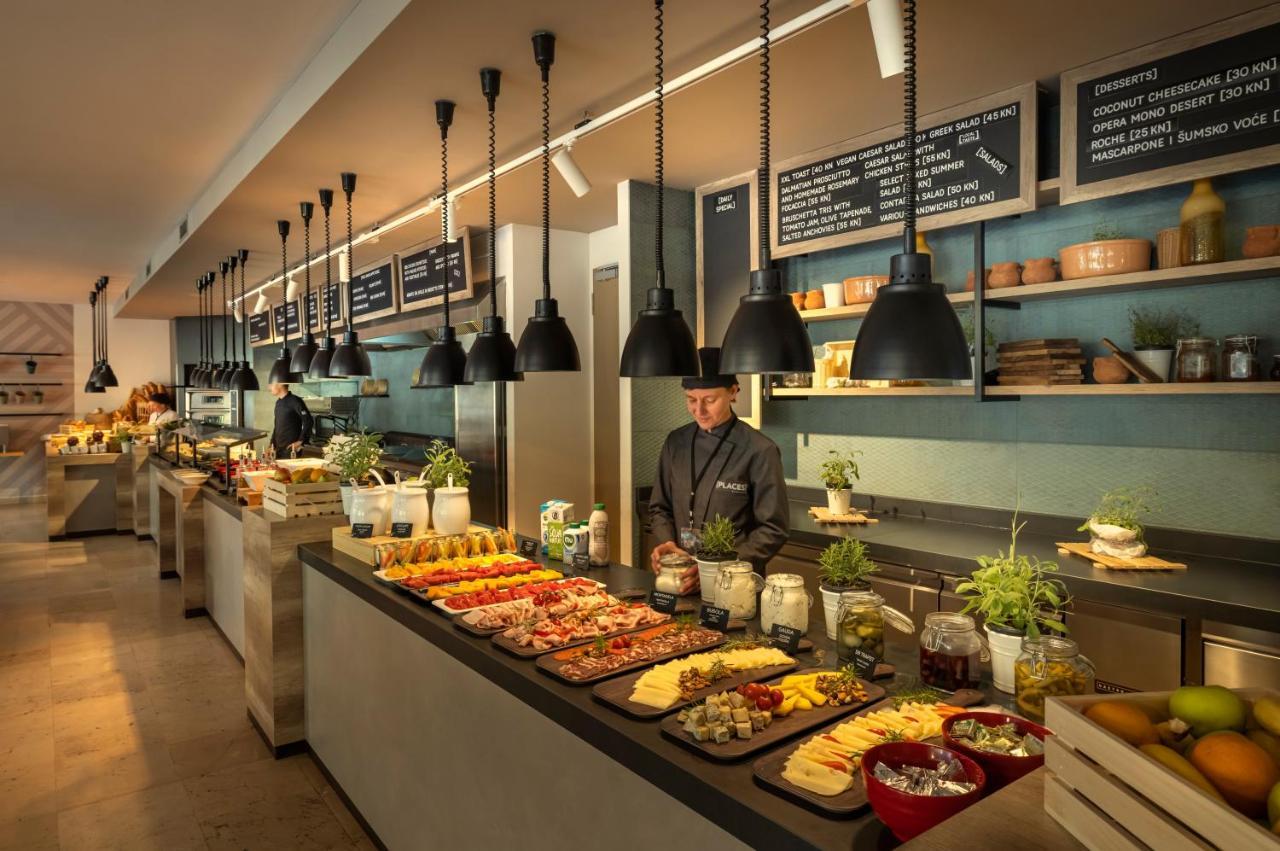 Places Hvar Hotel By Valamar 斯塔里格勒 外观 照片