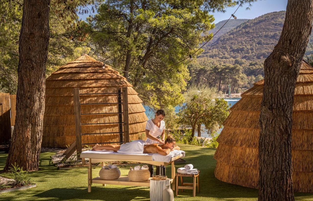 Places Hvar Hotel By Valamar 斯塔里格勒 外观 照片